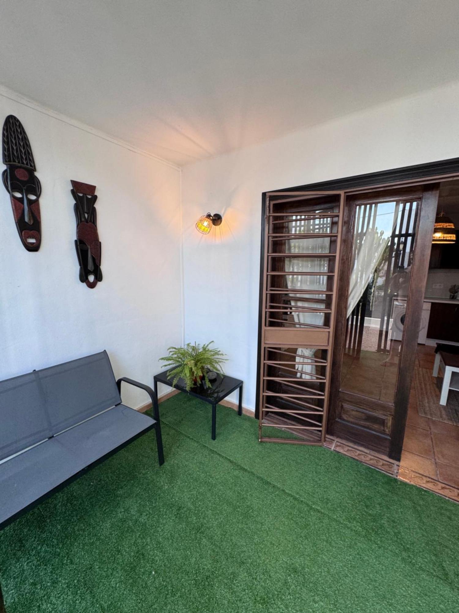 Апартаменты Casa Ana Puerto Del Carmen Тиас Экстерьер фото