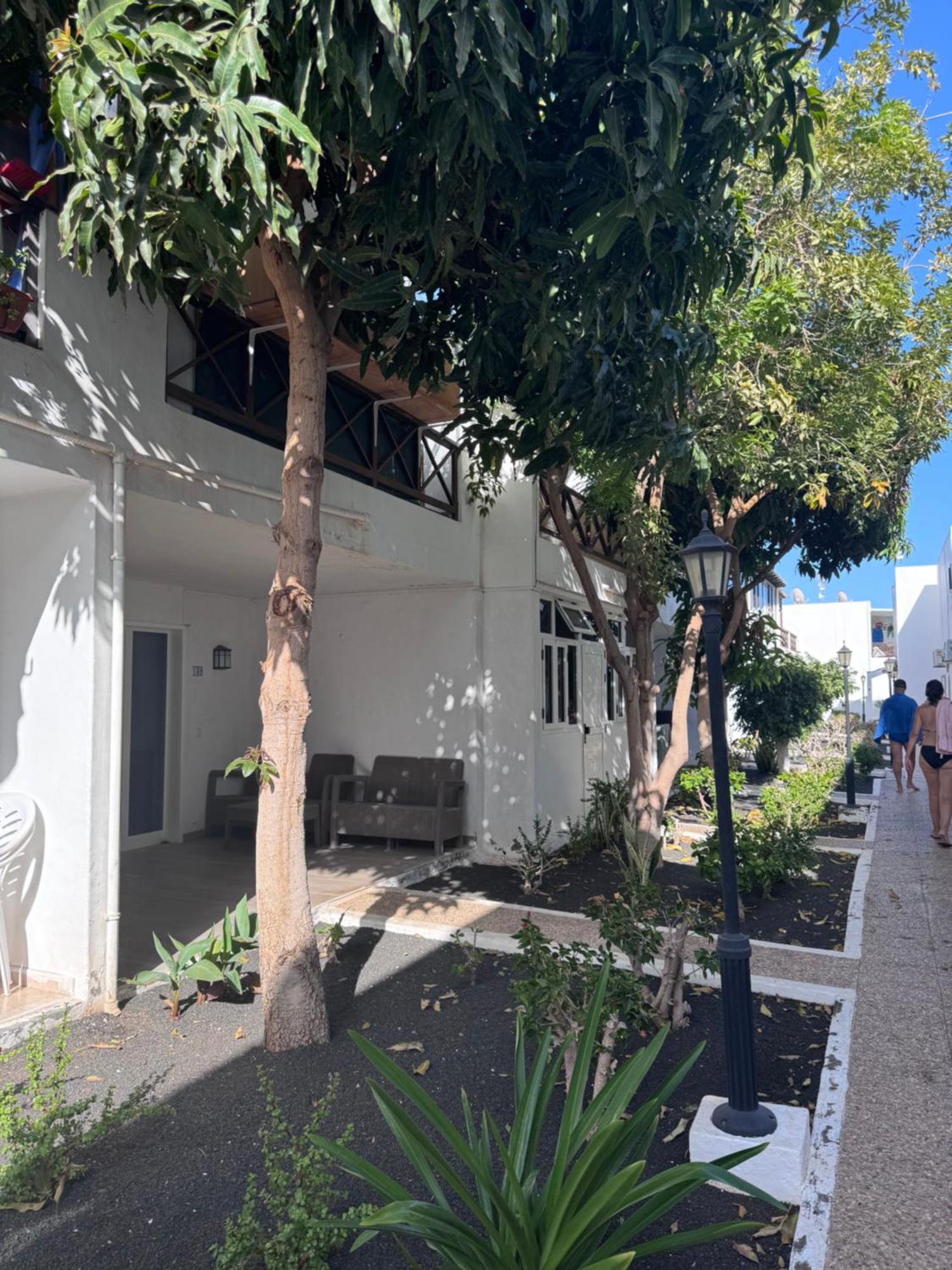 Апартаменты Casa Ana Puerto Del Carmen Тиас Экстерьер фото